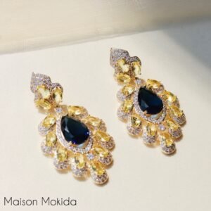 Boucles d’oreilles style plume de pan en zircon et cuivre  / tige d’oreille en argent 925 E. ( hypoallegénique ) -Qualité durable !
